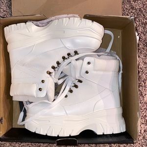 Fashion nova sneakers!!